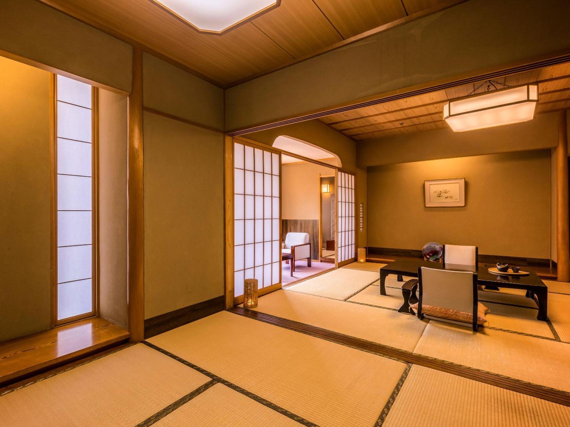 Ooedo Onsen Monogatari Premium Saiki Bekkan Misasa Quarto foto