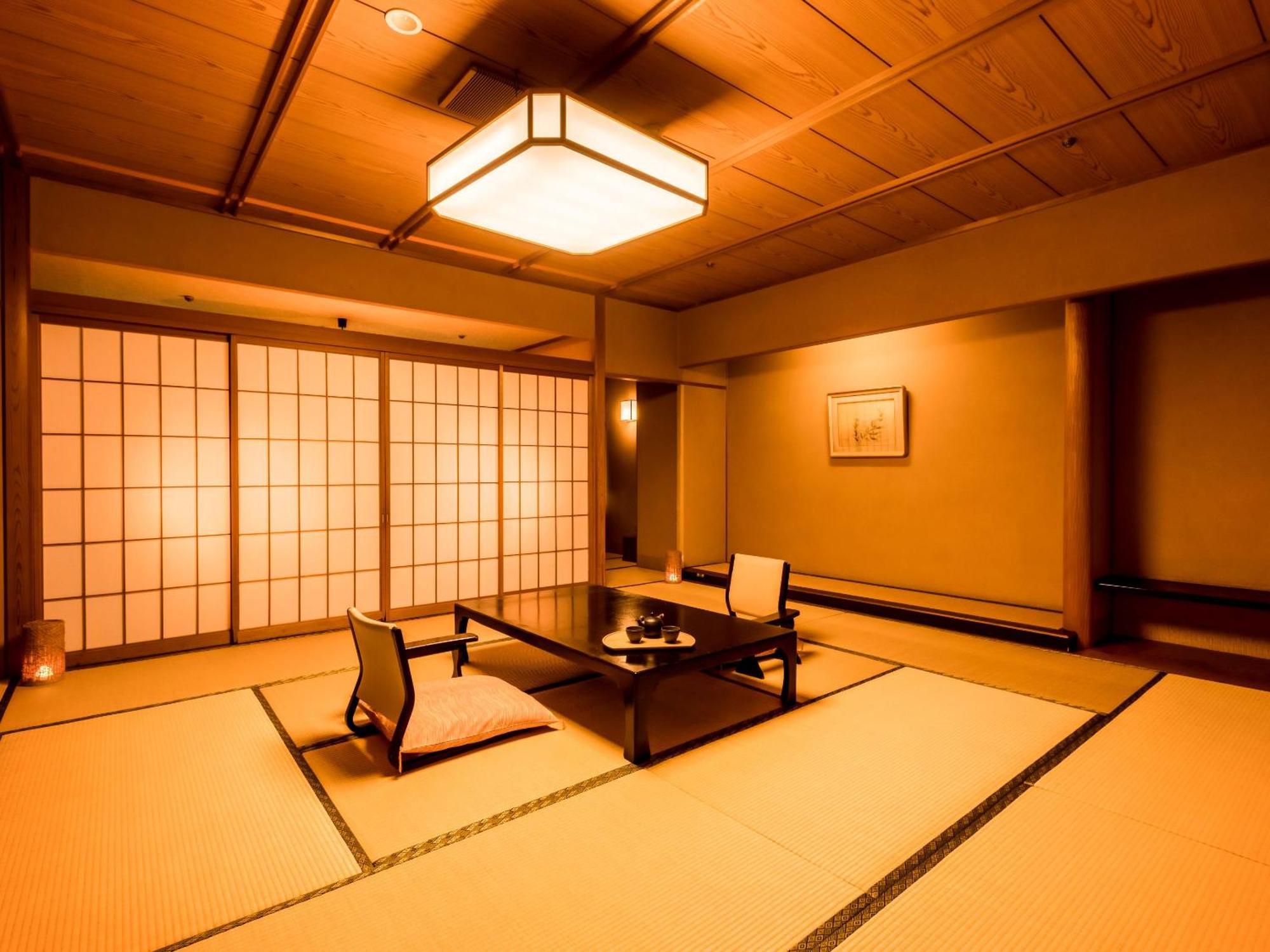 Ooedo Onsen Monogatari Premium Saiki Bekkan Misasa Quarto foto